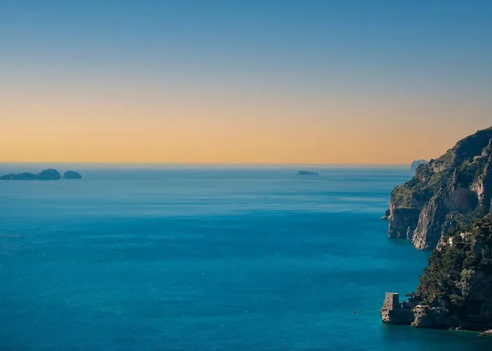 Le Ali Sul Mare,near Elevator, Few Steps,parking Feriehus *