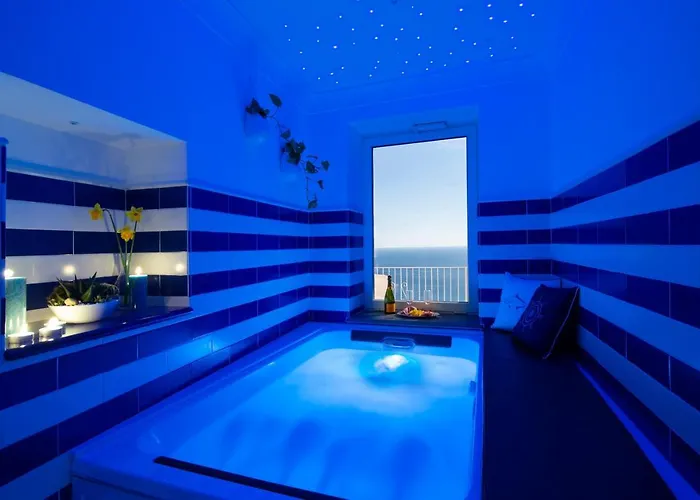 Le Ali Sul Mare,near Elevator, Few Steps,parking Vakantiehuis