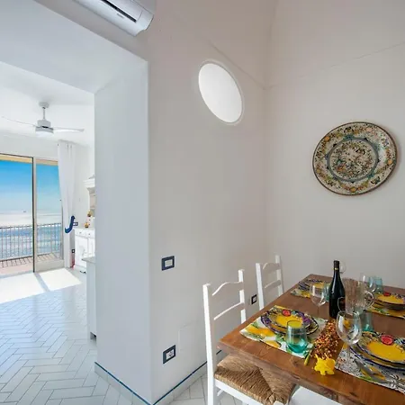 Le Ali Sul Mare,near Elevator, Few Steps,parking 포지타노